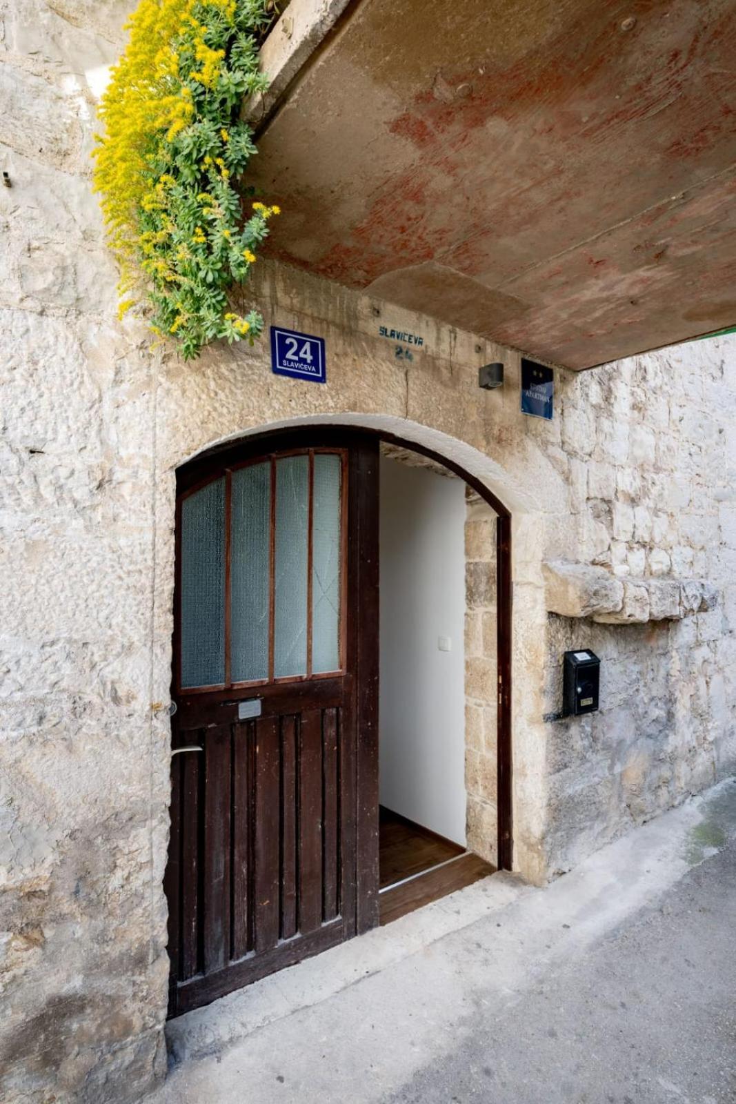 New Rustic Tonko Apartmán Split
